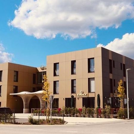 Intergroup Business & Design Hotel Ingolstadt Kosching Exterior foto