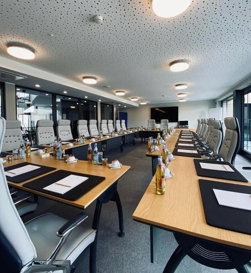 Intergroup Business & Design Hotel Ingolstadt Kosching Exterior foto